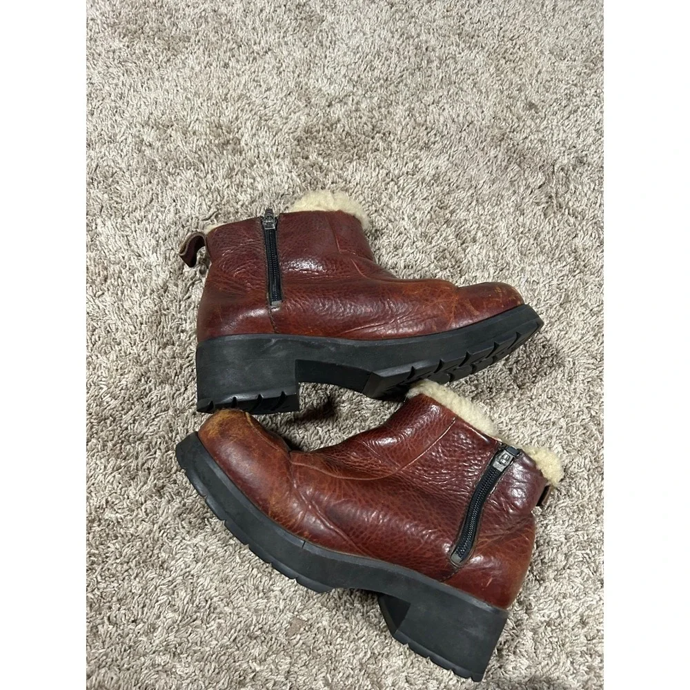 UGG Australia Brown Leather Shearling Lined Platform Ankle Boots‎ 7 Apres Boho